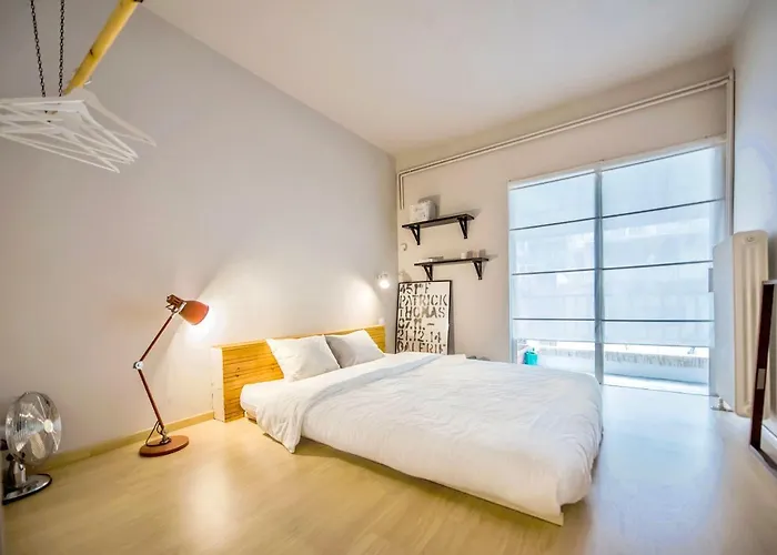 #halu! Open Design White Tower Apt